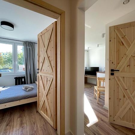 Niron Apartament Ludowa Pila Bagian luar foto