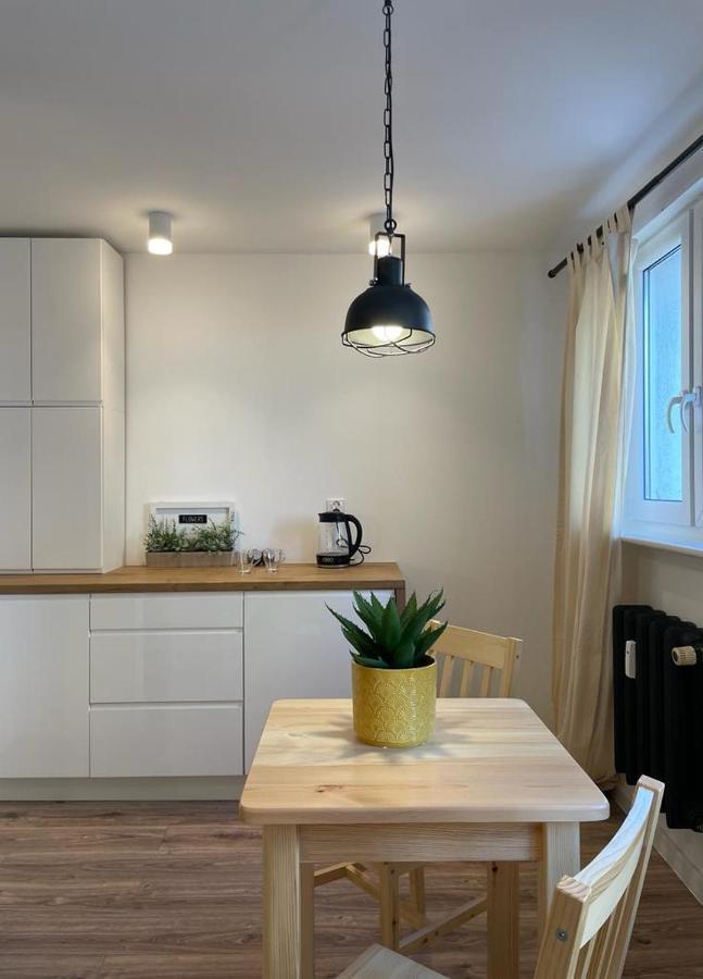 Niron Apartament Ludowa Pila Bagian luar foto