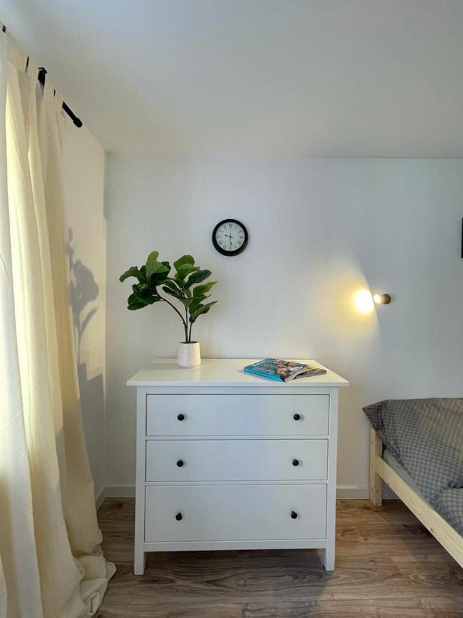Niron Apartament Ludowa Pila Bagian luar foto